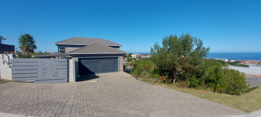 5 Bedroom Property for Sale in Dana Bay Western Cape